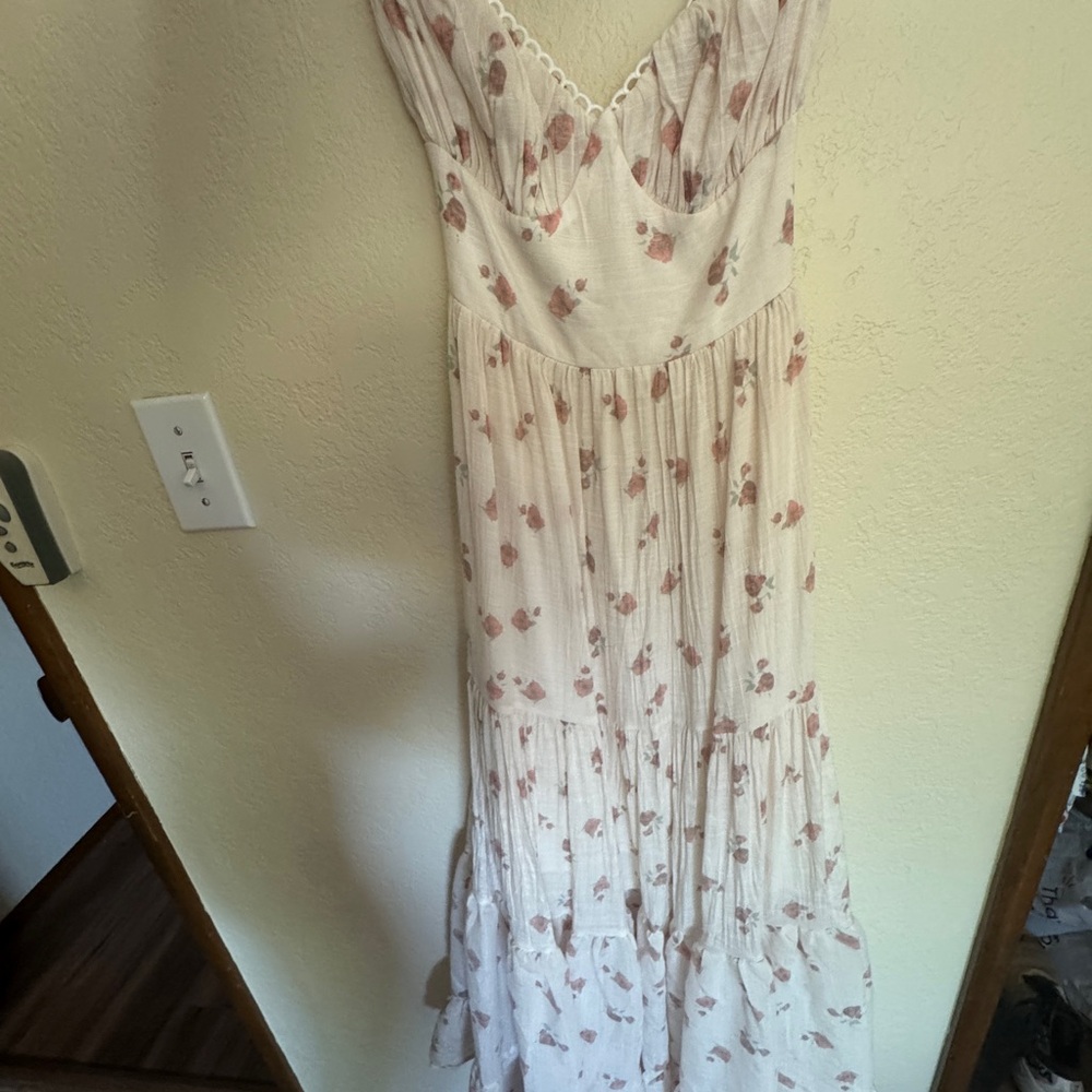 PacSun White Cream Sleeveless V-Neck Maxi Dress